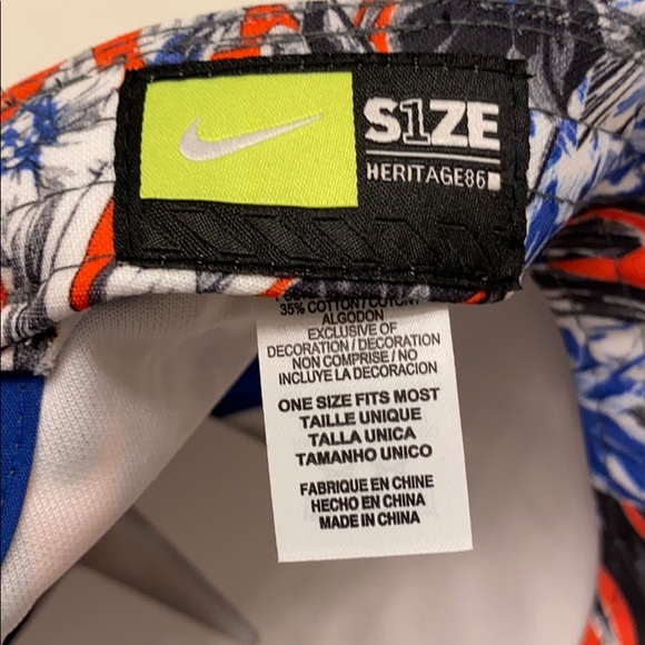 Nike Women’s Cap - Picture 8 of 10